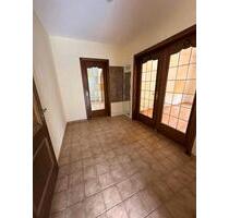 3 Zimmer Küche Bad Wohnung zu vermieten - Saarbrücken Eschberg