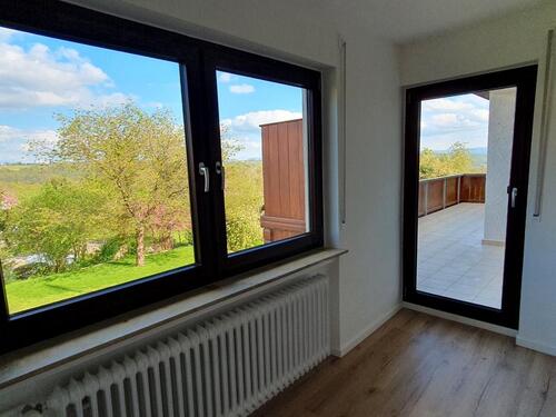 Foto - 4 Zimmer Etagenwohnung zur Miete in Baltmannsweiler