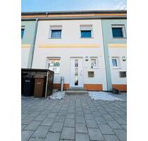 Modernes Mittelreihenhaus 4 Zimmer - Adelsdorf