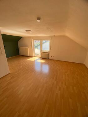 Foto - 55qm DG Wohnung zentrumsnah - 560,00&nbsp;EUR Kaltmiete, ca.&nbsp; 55,00&nbsp;m&sup2;