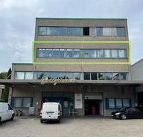 Vielseitig nutzbare Gewerbefläche in Hamburg-Rahlstedt - Stapelfeld