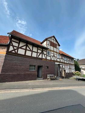 Foto - Zweifamilienfachwerkhaus mit Scheune in Söhrewald Wellerode