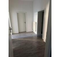 3-Raum-Wohnung - 390,00&nbsp;EUR Kaltmiete, ca.&nbsp; 77,00&nbsp;m&sup2; in Plauen (PLZ: 08525) Bahnhofsvorstadt