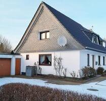 Doppelhaushälfte von privat – Toplage ruhig & saniert - Neumünster Brachenfeld/Ruthenberg