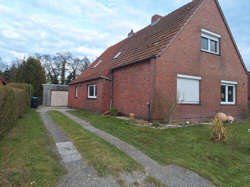 Foto - 5 Zimmer Einfamilienhaus zum Kaufen in Upgant-Schott