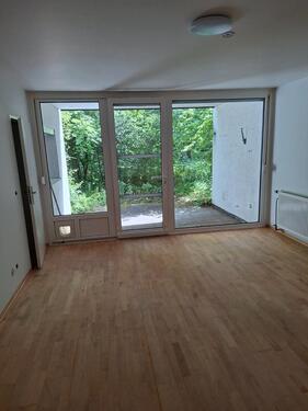 Foto - Zwei Zimmer Wohnung mit Terrasse und großzügigem Keller