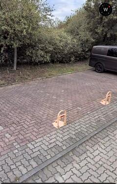 Foto - Stellplatz Parkplatz KFZ Quad Wohnwagen Wohnmobil Boot