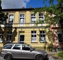 Dachgeschoss-Wohnung in ruhiger Lage - Essen Stadtbezirk II