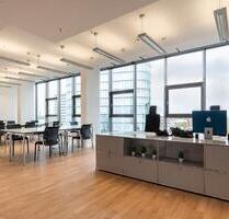 CoWorking Düsseldorf Medienhafen | fester Arbeitsplatz | 247 | 229 €