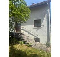 Freistehendes Haus zur Miete - 750,00&nbsp;EUR Kaltmiete, ca.&nbsp; 80,00&nbsp;m&sup2; in Rottenacker (PLZ: 89616)