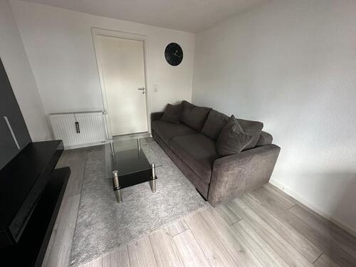 Foto - Helle 1- Zimmer Einliegerwohnung (Möbeliert mit Einbauküche)