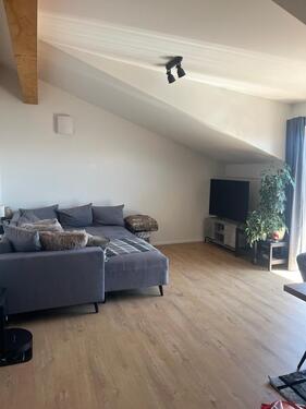 Foto - Exklusive 3-Zimmer-Dachgeschosswohnung mit Balkon: Ihr neues Zuhause in Osterhofen!