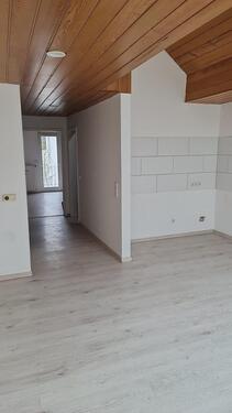 Foto - 2 ZKB-Wohnung im Zentrum - 450,00&nbsp;EUR Kaltmiete, ca.&nbsp; 60,00&nbsp;m&sup2;