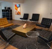moderne Etagenwohnung in Schwalbach - ca. 160 qm