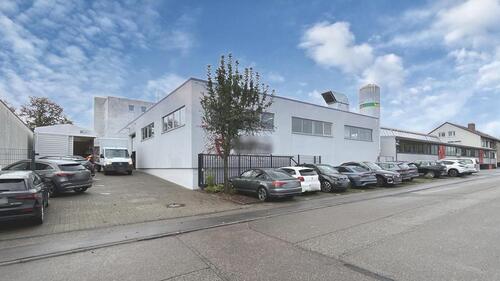 Foto - Vielseitige Werk- und Lagerhalle mit guter Verkehrsanbindung