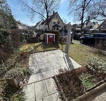 Ruhig gelegene 2-Zi.-Whg. mit großem Garten und direktem Zugang - S-Bahn-Nähe - Stuttgart Bad Cannstatt