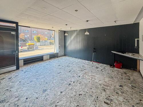 Foto - Ladenlokal am S-Bahnhof - 970,00&nbsp;EUR Kaltmiete, ca.&nbsp; 15,40&nbsp;m&sup2;