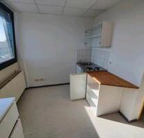 Möbliertes Zimmer zur Zwischenmiete - Regensburg Ganghofersiedlung