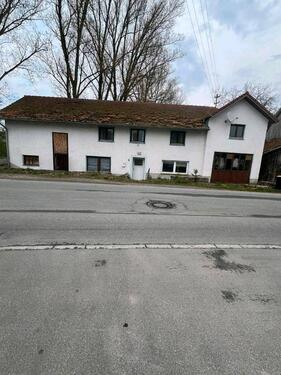 Foto - Haus mit werkschtadt schtall1046 m2 grund 230 m2 ☎️ 015732240732