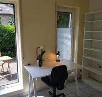 Möbl. Frauen-WG-Zimmer n. Klinikum nur Med.- oder Bio.-studentin - Aachen Aachen-Mitte