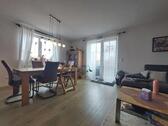 Foto - moderne 4-Zimmer-Wohnung mit Sonnenbalkon und schicker Einbauküche