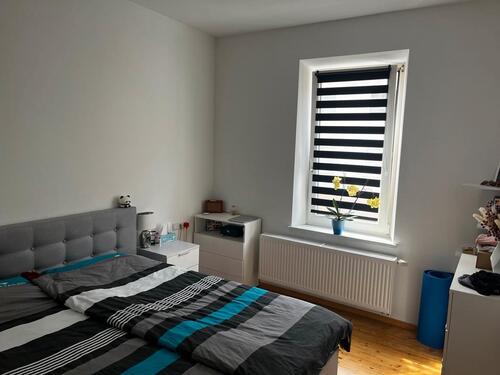 Foto - 2 Zimmer Wohnung ohne EBK und ohne Balkon.