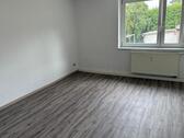 Foto - Schöne helle und ab sofort verfügbare, 3 Zimmerwohnung zu vermieten