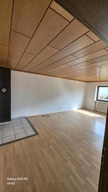 Foto - Selb Wohnung 100qm 4 Zimmer - 900,00 EUR Kaltmiete, ca.  100,00 m²