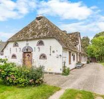 Courtagefrei !!! Wohnen mit Geschichte, Reetdachhaus in Klixbüll - Niebüll