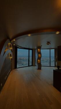 Foto - 180 Grad Alpenpanorama im Friendstower 10. OG