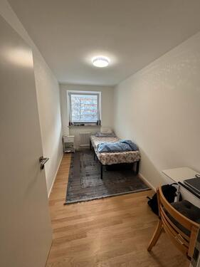 Foto - 1 Zimmer in 2-er WG - 700,00&nbsp;EUR Kaltmiete, ca.&nbsp; 10,00&nbsp;m&sup2;