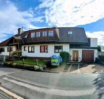 Zweifamilienhaus in ruhiger Lage OHNE PROVISION! - Bischofsheim in der Rhön