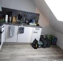 2,5-Zimmer-Dachgeschosswohnung mit Einbauküche und Keller in Oldenburg Donnerschwee