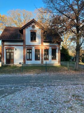 Foto - Einfamilienhaus mit Einliegerwohnung zu vermieten