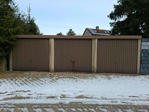Foto - Großraumgarage - 3.100,00&nbsp;EUR Miete,