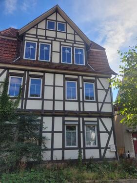 Foto - Charmantes Haus mit drei Wohneinheiten und großem Garten