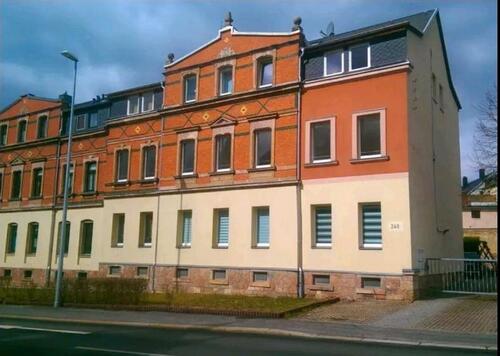 Foto - 5 Zimmer Etagenwohnung 133,6 qm, 2 Bäder, 2 Balkone, Stellplatz