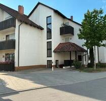 Leerstehende 3-Zimmer-Wohnung mit Terrasse in begehrter Lage - Regensburg Konradsiedlung