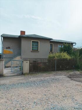 Foto - Einfamilienhaus ,Zweifamilienhaus ,großes Grundstück