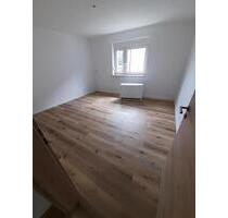3-Zi-Whg in Lif-Schney, Küche, Bad, EG, 60 qm - Lichtenfels
