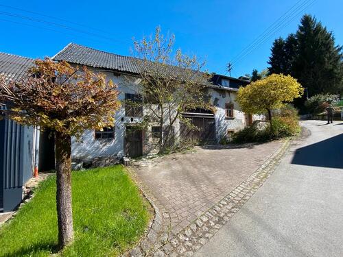 Foto - Altes Bauernhaus in der Eifel - 10.000,00&nbsp;EUR Kaufpreis, ca.&nbsp; 80,00&nbsp;m&sup2;