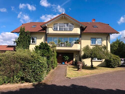 Foto - Autobahn A3 Unternehmervilla mit Penthouse Wohnung