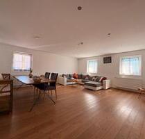 Wohnung zu vermieten im Spalt - 1.800,00&nbsp;EUR Kaltmiete, ca.&nbsp; 150,00&nbsp;m&sup2; in Spalt (PLZ: 91174)