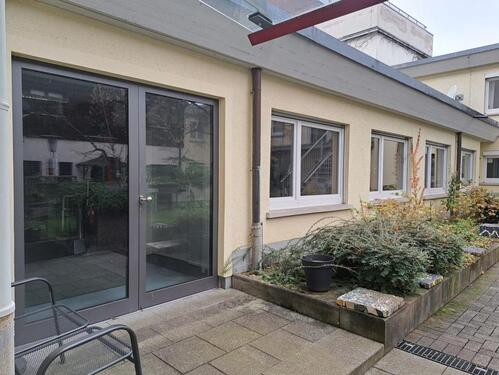 Foto - Büro-Gewerbefläche FR Innenstadt - 164 qm im EG + 68 qm Keller