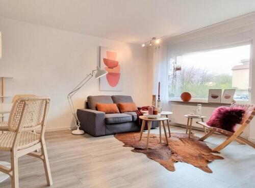 Foto - Stilvolle 4-Zimmer-Wohnung mit luxuriöser Innenausstattung mit Ba