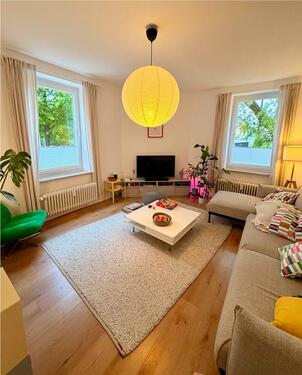 Foto - WIEDER ZU HABEN: Helle 4-Zimmer-Altbauwohnung zum 01.07.