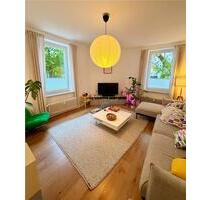 WIEDER ZU HABEN: Helle 4-Zimmer-Altbauwohnung zum 01.07. - Kiel Ravensberg