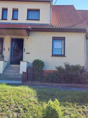Foto - Reihenhaus mit viel Potenzial - ruhige Lage