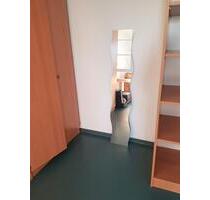 24m^2 Zimmer Zwischenmiete 01.05 - 31.05 24qm short-term Lease - Nordhausen
