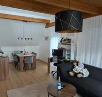 Helle 4-Zimmer-Maisonettewohnung mit Galerie und Garten - Trautskirchen